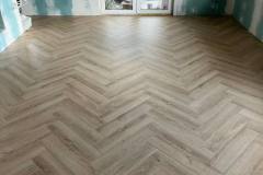 panele-laminowane-alsafloor-sunset-herringbone-4